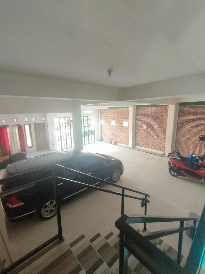Cahaya Homestay Magelang Buitenkant foto