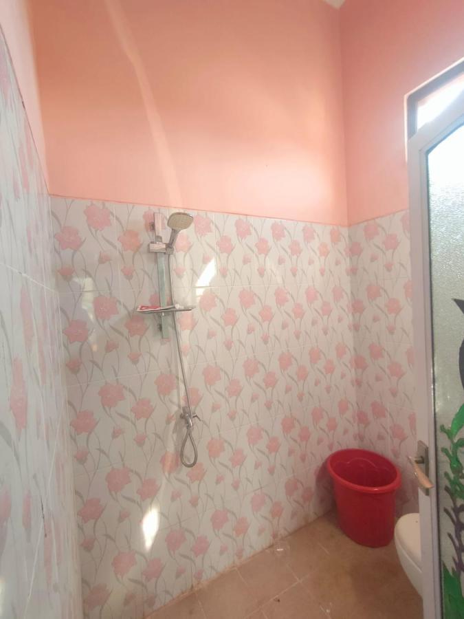 Cahaya Homestay Magelang Buitenkant foto