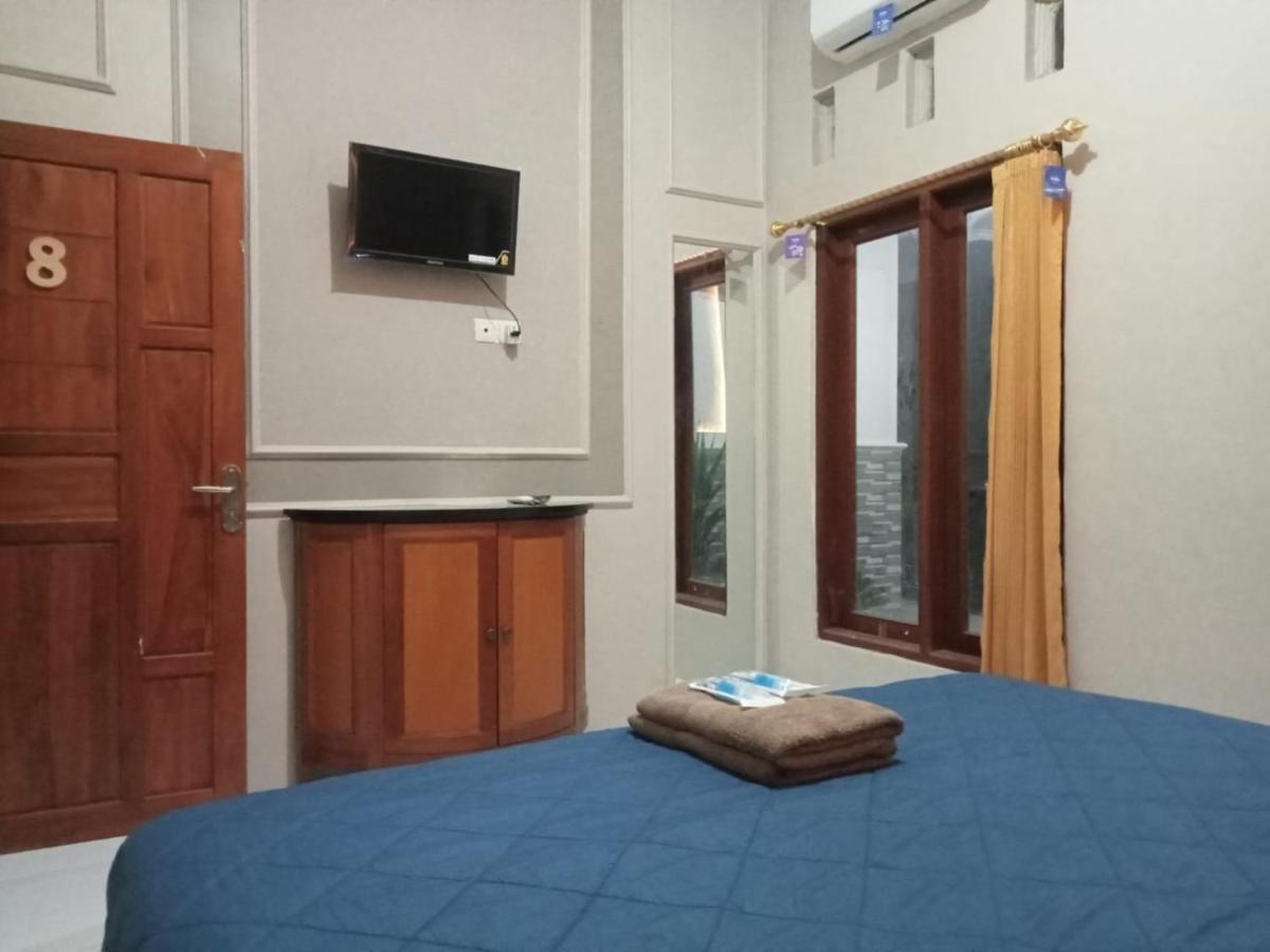 Cahaya Homestay Magelang Buitenkant foto