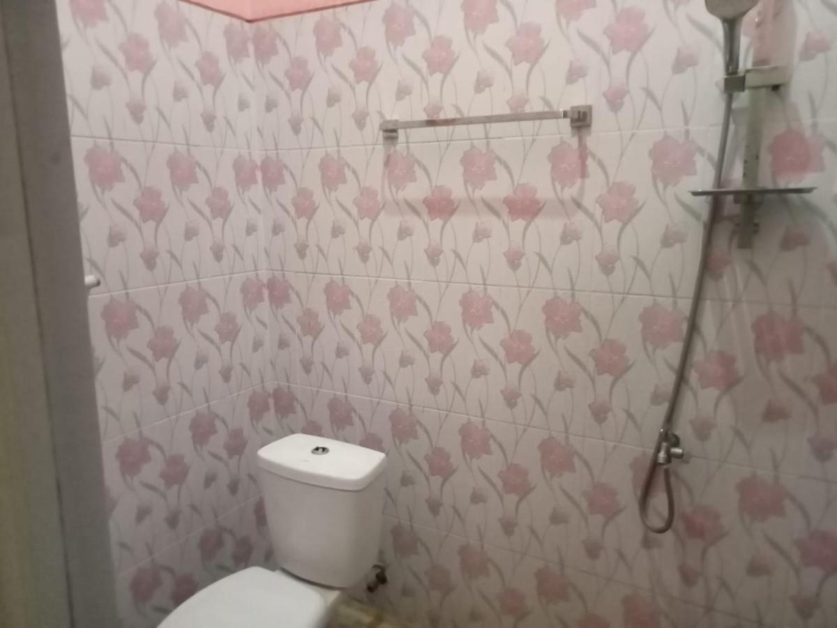 Cahaya Homestay Magelang Buitenkant foto