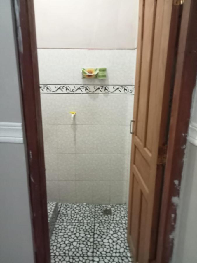 Cahaya Homestay Magelang Buitenkant foto
